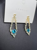 AndQ Blue Transparent Zircon Embedded Heart Earrings